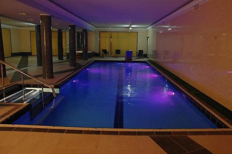 Hotel Dobosz Police Exteriör bild